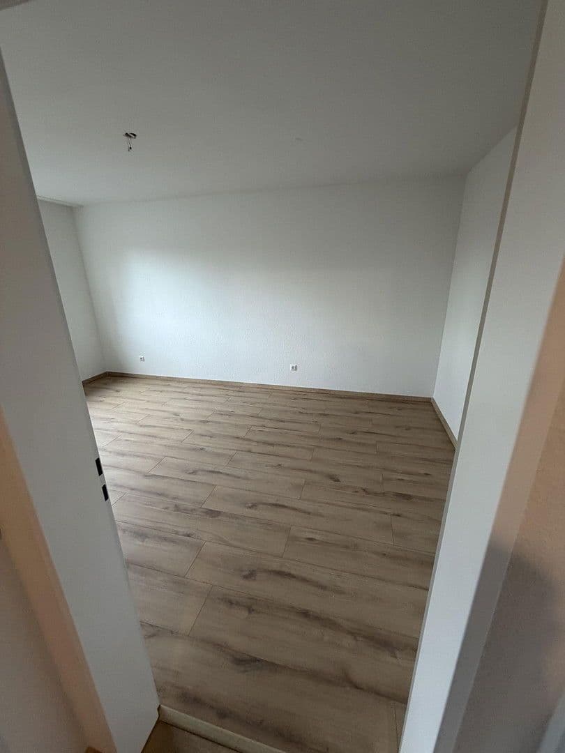 Pronájem bytu 3+1 82 m², Komturring 8, Hürth, Severní Porýní-Vestfálsko Pronájem bytu 3+1 82 m², Komturring 8, Hürth, Severní Porýní-Vestfálsko
