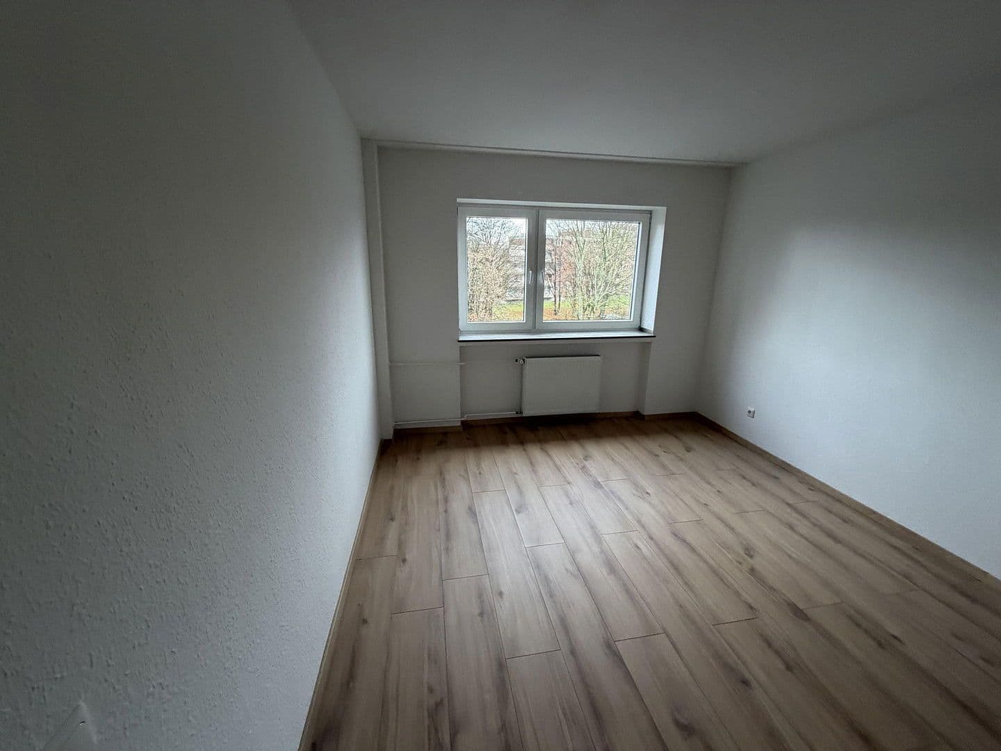 Pronájem bytu 3+1 82 m², Komturring 8, Hürth, Severní Porýní-Vestfálsko Pronájem bytu 3+1 82 m², Komturring 8, Hürth, Severní Porýní-Vestfálsko