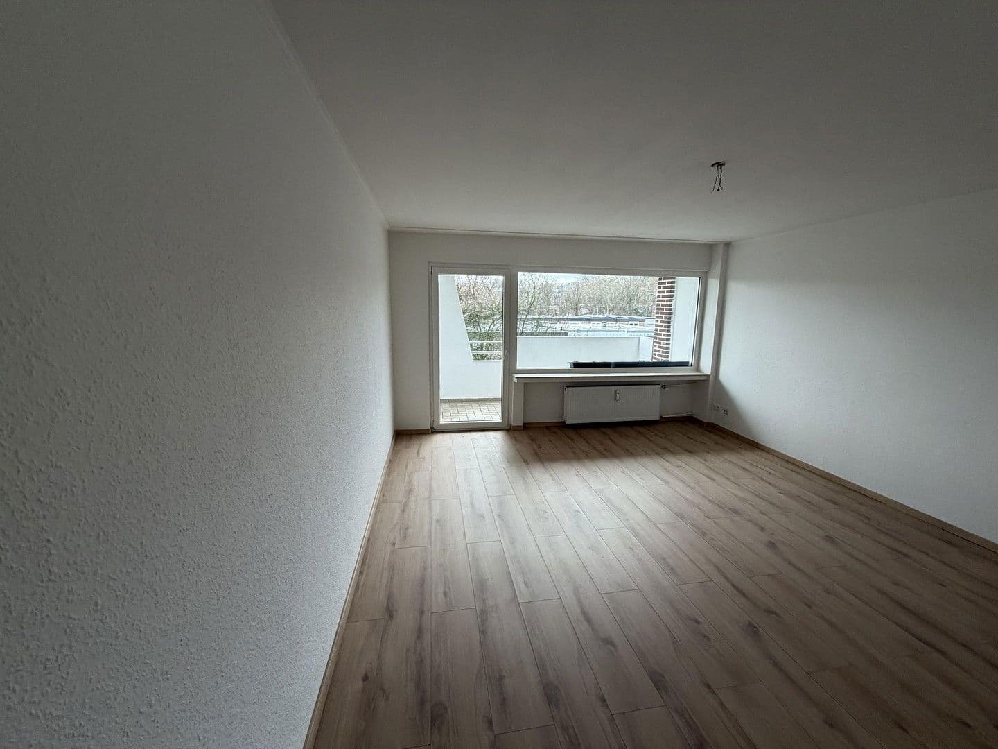 Pronájem bytu 3+1 82 m², Komturring 8, Hürth, Severní Porýní-Vestfálsko Pronájem bytu 3+1 82 m², Komturring 8, Hürth, Severní Porýní-Vestfálsko