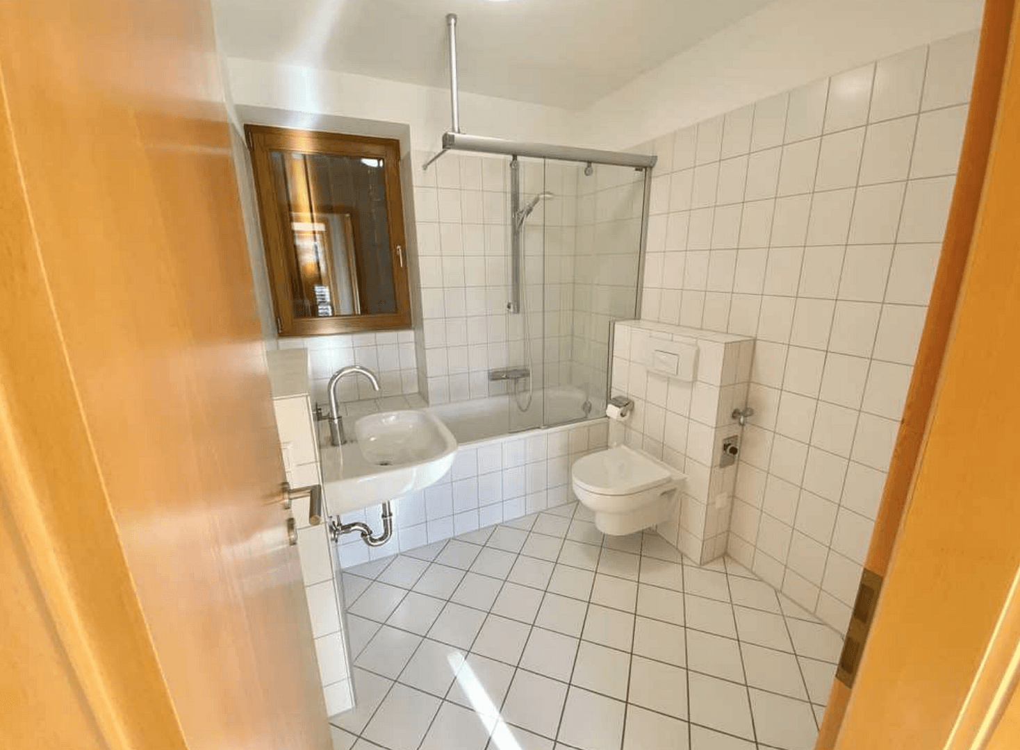 Pronájem bytu 3+1 68 m², Weinkampswende 12, Hannover, Dolní Sasko Pronájem bytu 3+1 68 m², Weinkampswende 12, Hannover, Dolní Sasko