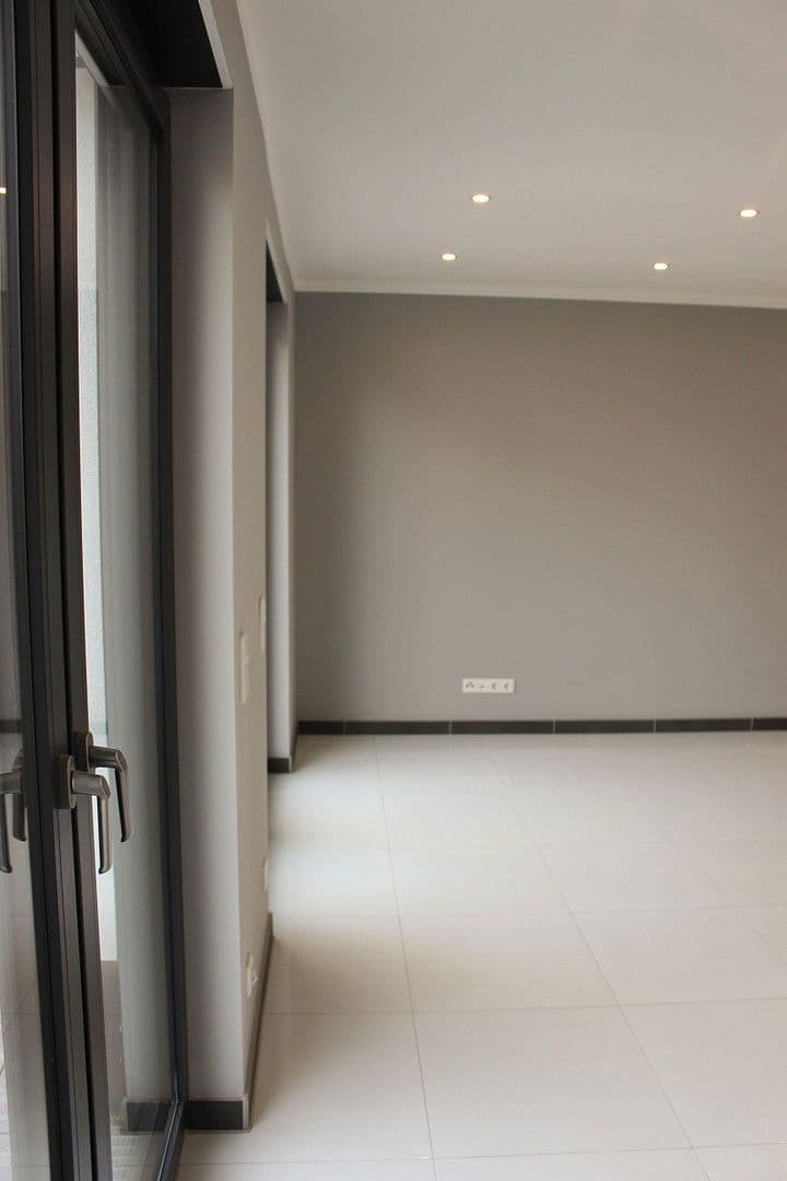 Prodej domu 89 m², pozemek 229 m², Ludwigshafen am Rhein, Porýní-Falc Prodej domu 89 m², pozemek 229 m², Ludwigshafen am Rhein, Porýní-Falc