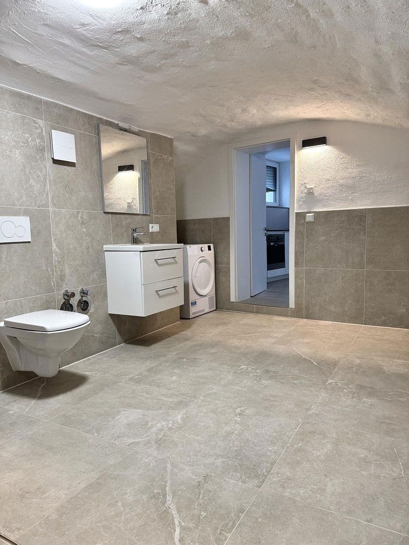 Pronájem bytu 1+kk 68 m², Vaihinger Landstraße 2, Stuttgart, Bádensko-Württembersko Pronájem bytu 1+kk 68 m², Vaihinger Landstraße 2, Stuttgart, Bádensko-Württembersko