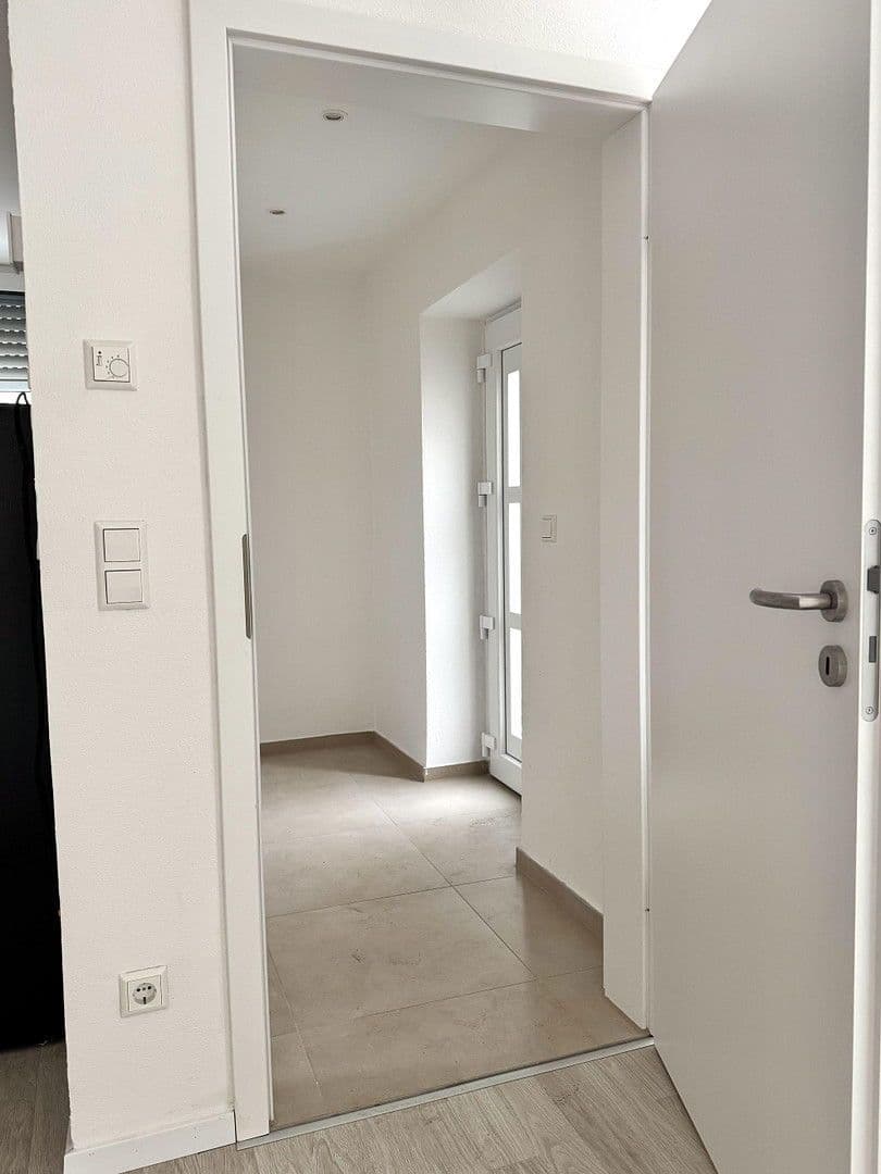 Pronájem bytu 1+kk 68 m², Vaihinger Landstraße 2, Stuttgart, Bádensko-Württembersko Pronájem bytu 1+kk 68 m², Vaihinger Landstraße 2, Stuttgart, Bádensko-Württembersko