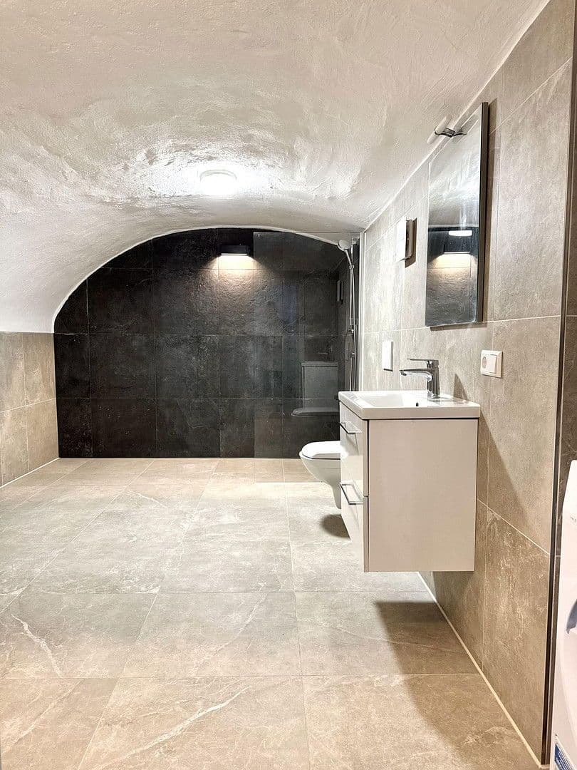 Pronájem bytu 1+kk 68 m², Vaihinger Landstraße 2, Stuttgart, Bádensko-Württembersko Pronájem bytu 1+kk 68 m², Vaihinger Landstraße 2, Stuttgart, Bádensko-Württembersko