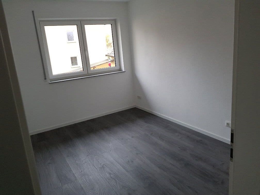 Pronájem bytu 2+kk 64 m², Bamberger Straße 23, Hirschaid, Bavorsko Pronájem bytu 2+kk 64 m², Bamberger Straße 23, Hirschaid, Bavorsko