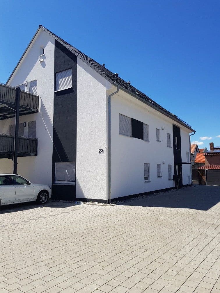 Pronájem bytu 2+kk 64 m², Bamberger Straße 23, Hirschaid, Bavorsko Pronájem bytu 2+kk 64 m², Bamberger Straße 23, Hirschaid, Bavorsko