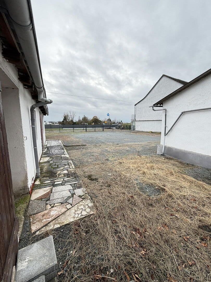 Prodej domu 300 m², pozemek 1.050 m², Darmstädterstrasse 3, Pfungstadt, Hessen Prodej domu 300 m², pozemek 1.050 m², Darmstädterstrasse 3, Pfungstadt, Hessen