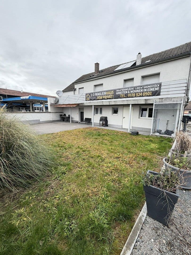 Prodej domu 300 m², pozemek 1.050 m², Darmstädterstrasse 3, Pfungstadt, Hessen Prodej domu 300 m², pozemek 1.050 m², Darmstädterstrasse 3, Pfungstadt, Hessen