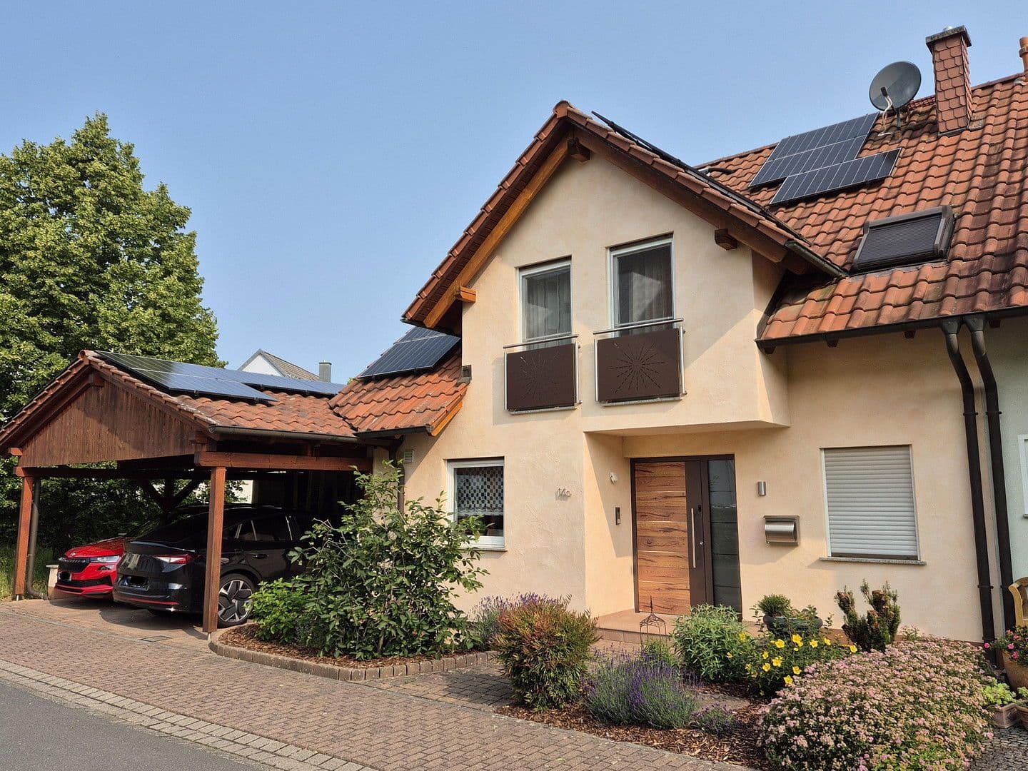 Prodej domu 177 m², pozemek 312 m², Haibach, Bavorsko Prodej domu 177 m², pozemek 312 m², Haibach, Bavorsko