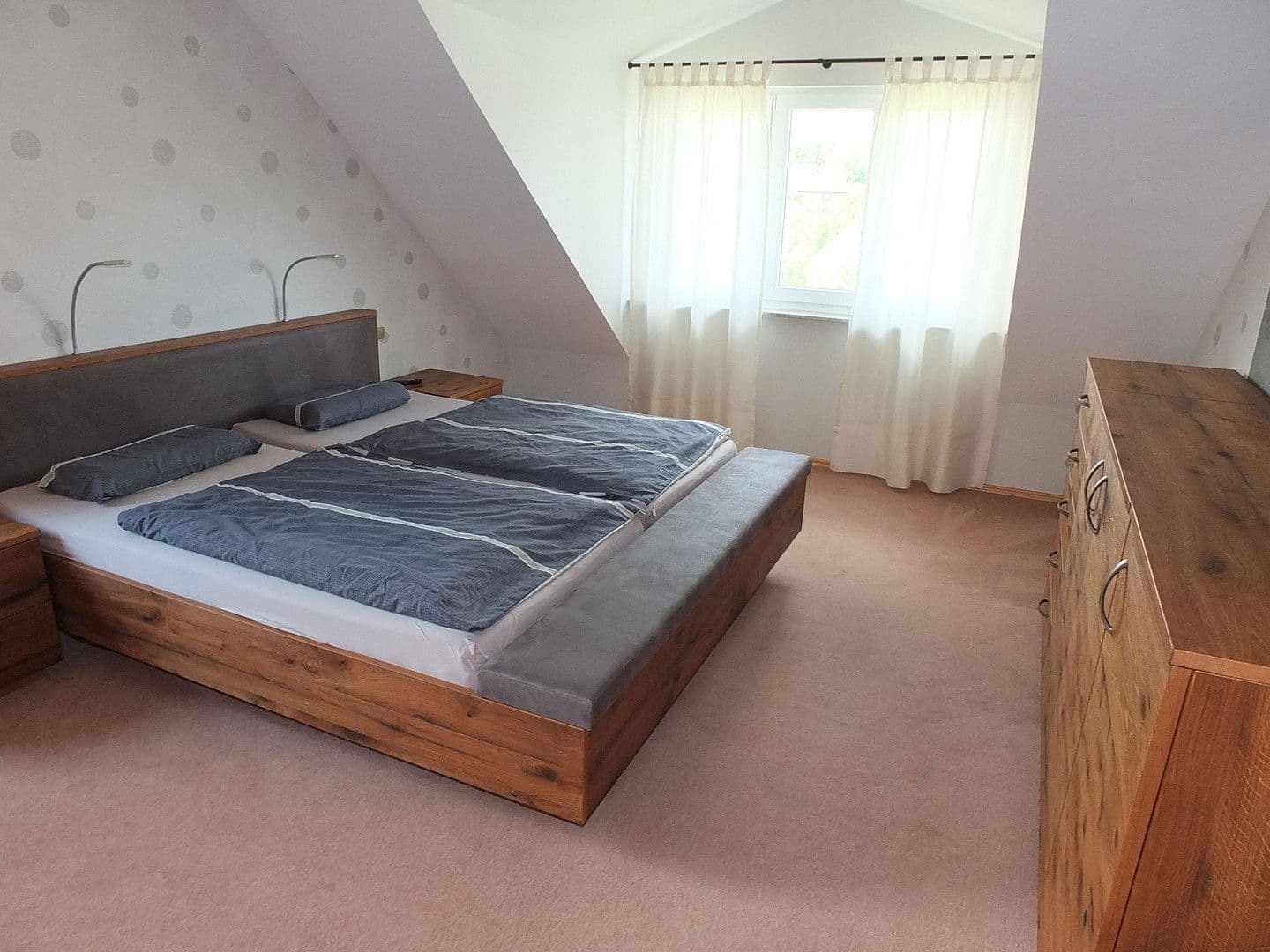 Prodej domu 177 m², pozemek 312 m², Haibach, Bavorsko Prodej domu 177 m², pozemek 312 m², Haibach, Bavorsko