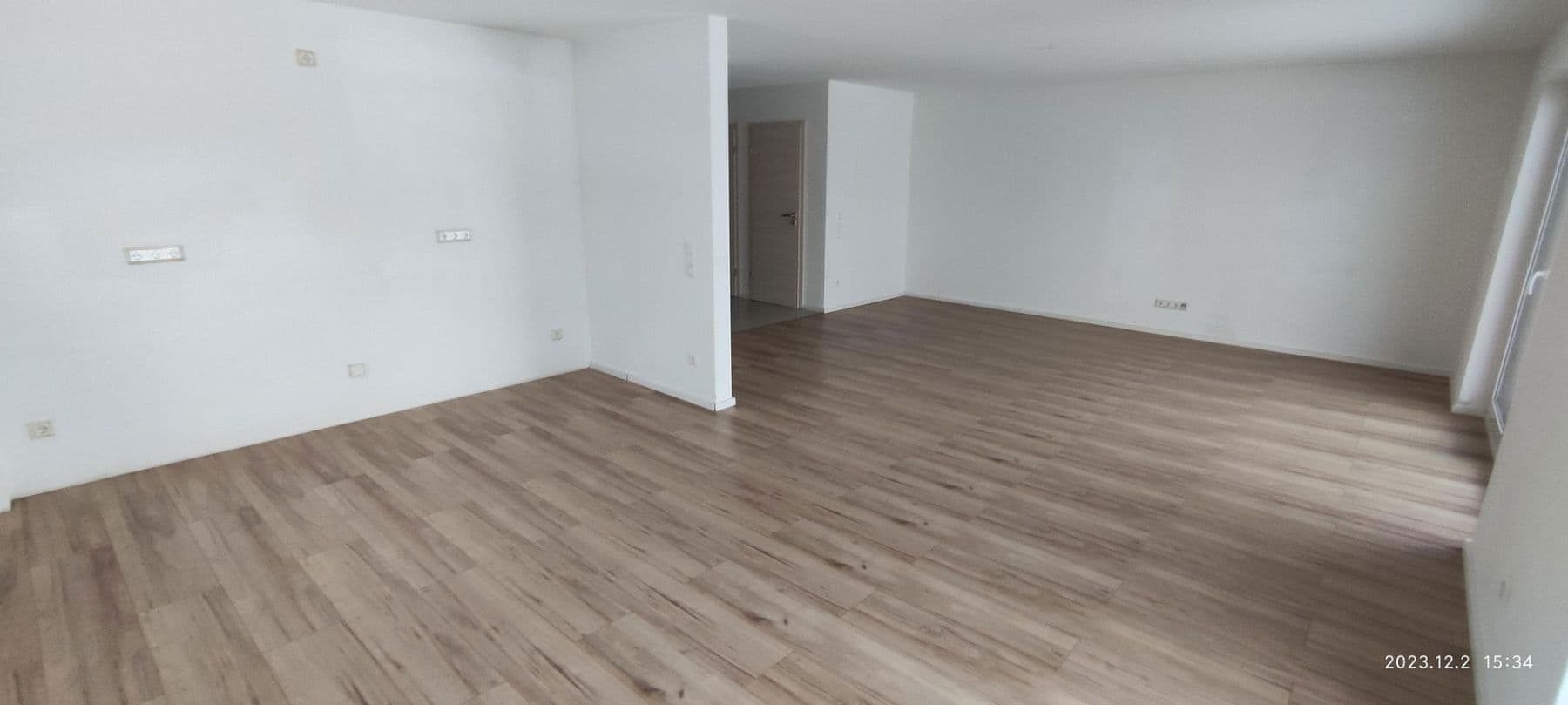 Pronájem bytu 3+kk 101 m², Buchbergstrasse 17, Singen (Hohentwiel), Bádensko-Württembersko Pronájem bytu 3+kk 101 m², Buchbergstrasse 17, Singen (Hohentwiel), Bádensko-Württembersko