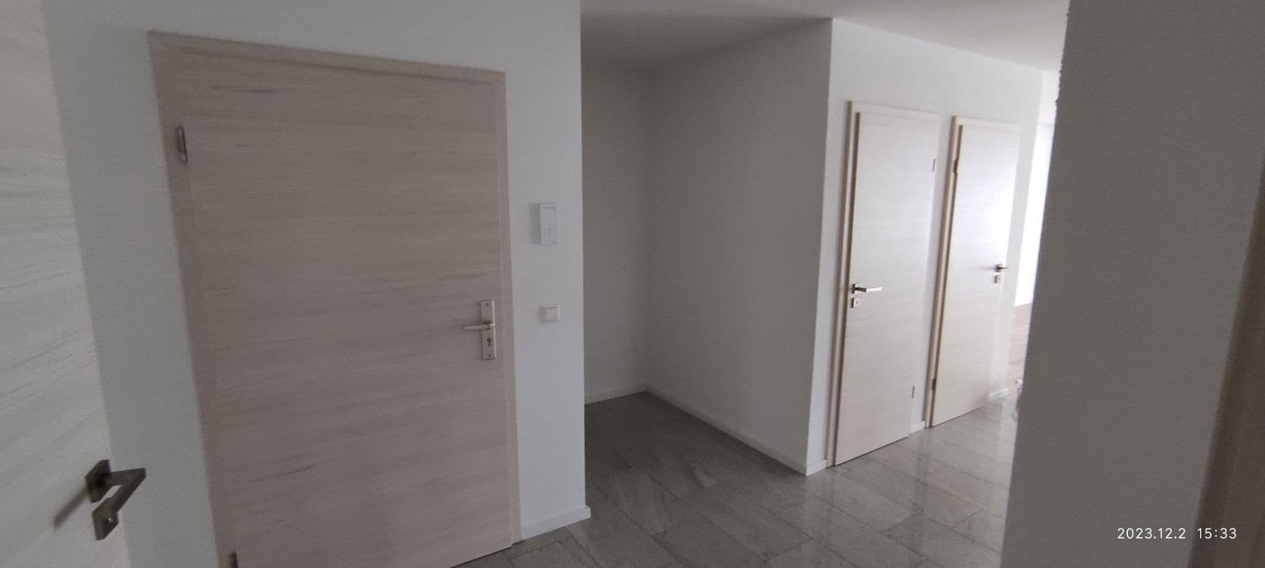 Pronájem bytu 3+kk 101 m², Buchbergstrasse 17, Singen (Hohentwiel), Bádensko-Württembersko Pronájem bytu 3+kk 101 m², Buchbergstrasse 17, Singen (Hohentwiel), Bádensko-Württembersko