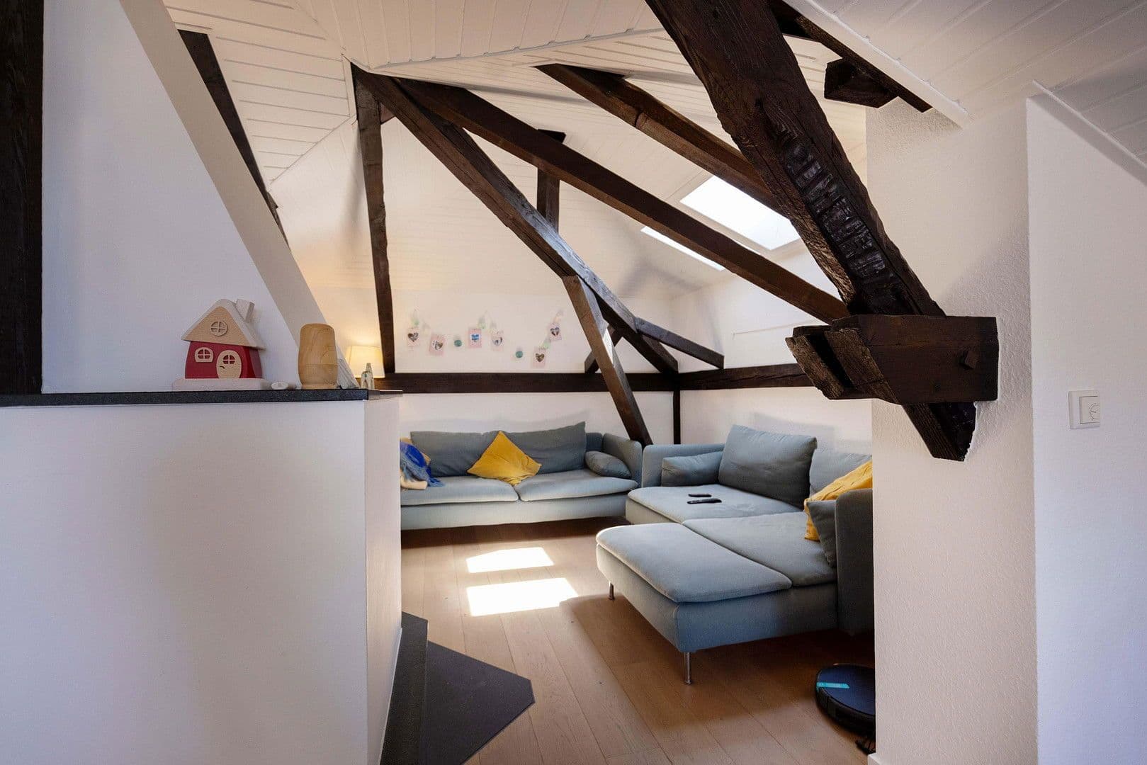 Prodej bytu 2+1 77 m², Bonn, Severní Porýní-Vestfálsko Prodej bytu 2+1 77 m², Bonn, Severní Porýní-Vestfálsko