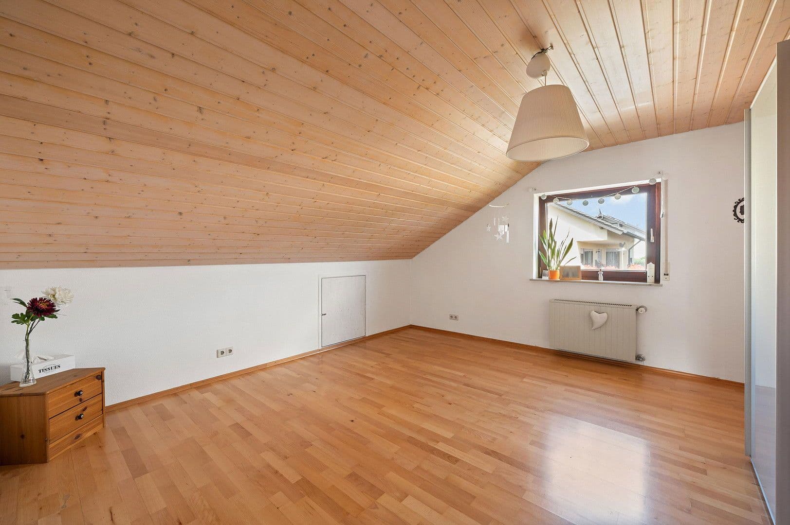 Pronájem bytu 3+kk 92 m², Gundelsheim, Bádensko-Württembersko Pronájem bytu 3+kk 92 m², Gundelsheim, Bádensko-Württembersko