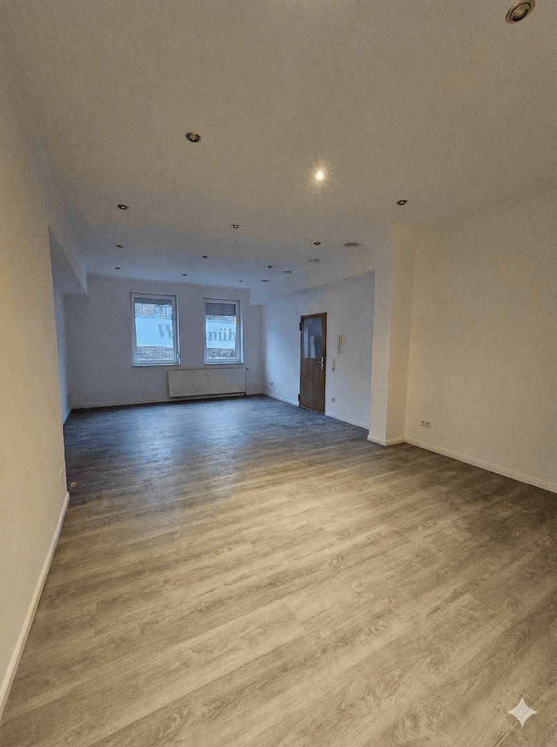 Pronájem bytu 1+1 41 m², Ellerstraße 23, Solingen, Severní Porýní-Vestfálsko Pronájem bytu 1+1 41 m², Ellerstraße 23, Solingen, Severní Porýní-Vestfálsko