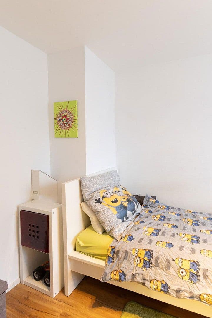 Prodej domu 145 m², pozemek 340 m², Fürther Str. 46, Roßtal, Bavorsko Prodej domu 145 m², pozemek 340 m², Fürther Str. 46, Roßtal, Bavorsko