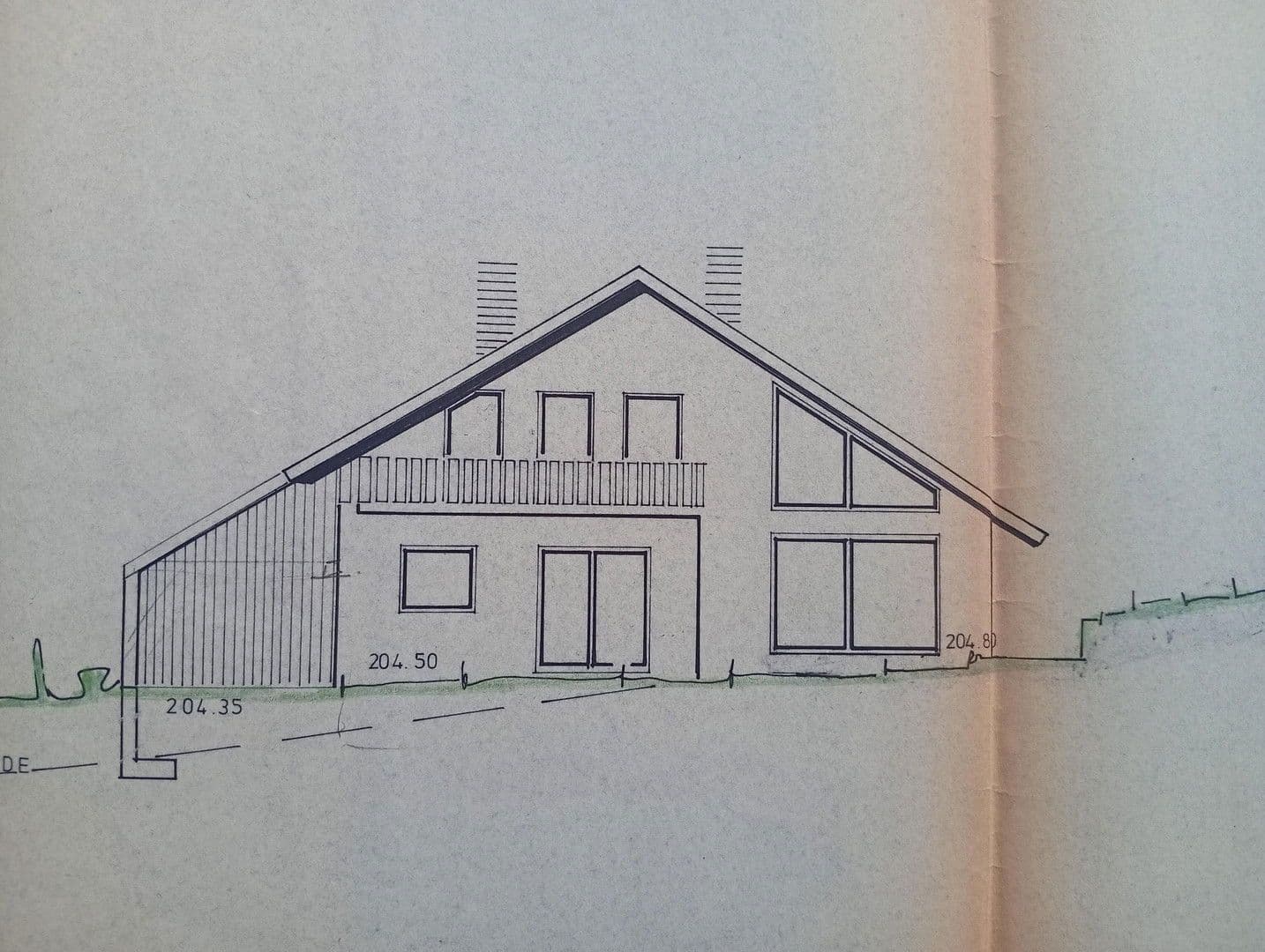 Prodej domu 179 m², pozemek 947 m², Neuenstadt am Kocher, Bádensko-Württembersko Prodej domu 179 m², pozemek 947 m², Neuenstadt am Kocher, Bádensko-Württembersko
