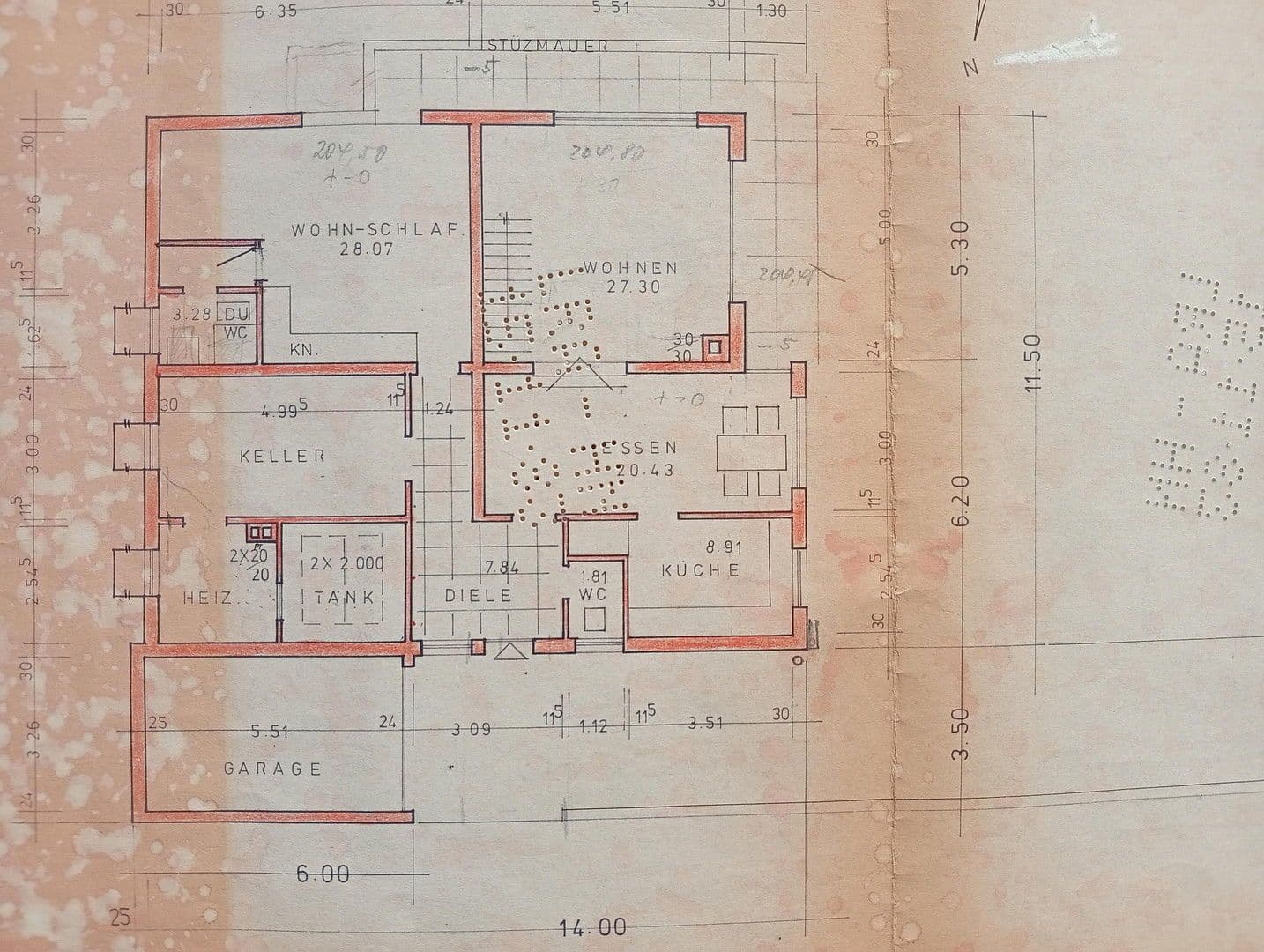 Prodej domu 179 m², pozemek 947 m², Neuenstadt am Kocher, Bádensko-Württembersko Prodej domu 179 m², pozemek 947 m², Neuenstadt am Kocher, Bádensko-Württembersko