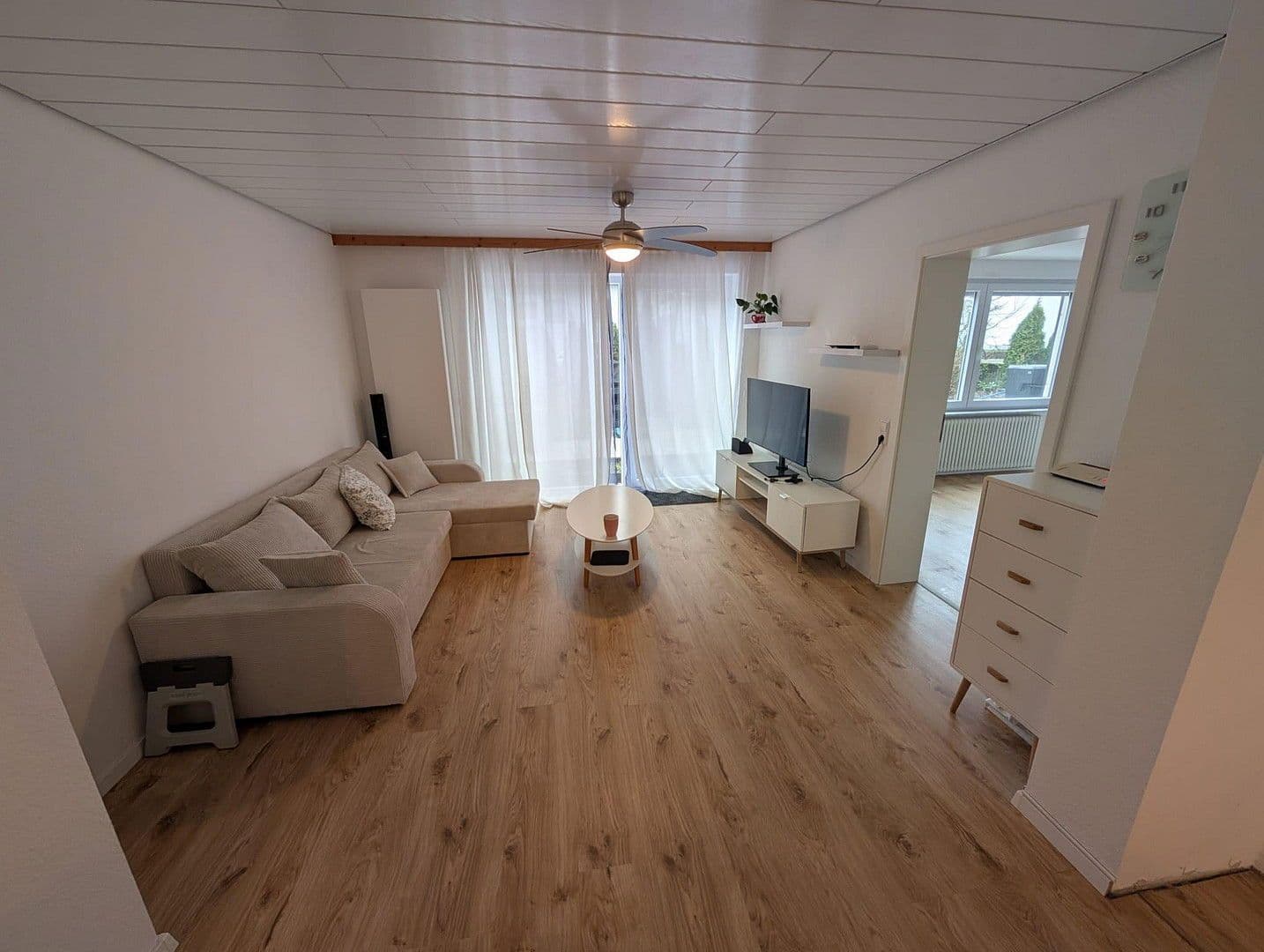 Pronájem bytu 3+1 74 m², Böblingen, Bádensko-Württembersko Pronájem bytu 3+1 74 m², Böblingen, Bádensko-Württembersko