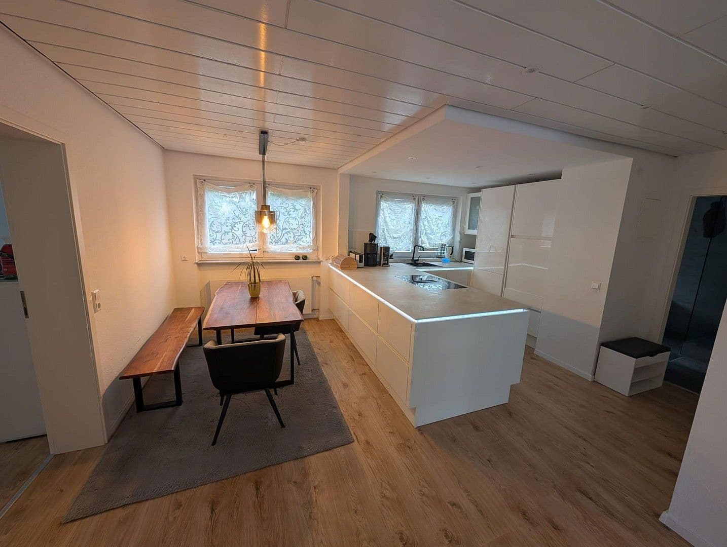 Pronájem bytu 3+1 74 m², Böblingen, Bádensko-Württembersko Pronájem bytu 3+1 74 m², Böblingen, Bádensko-Württembersko