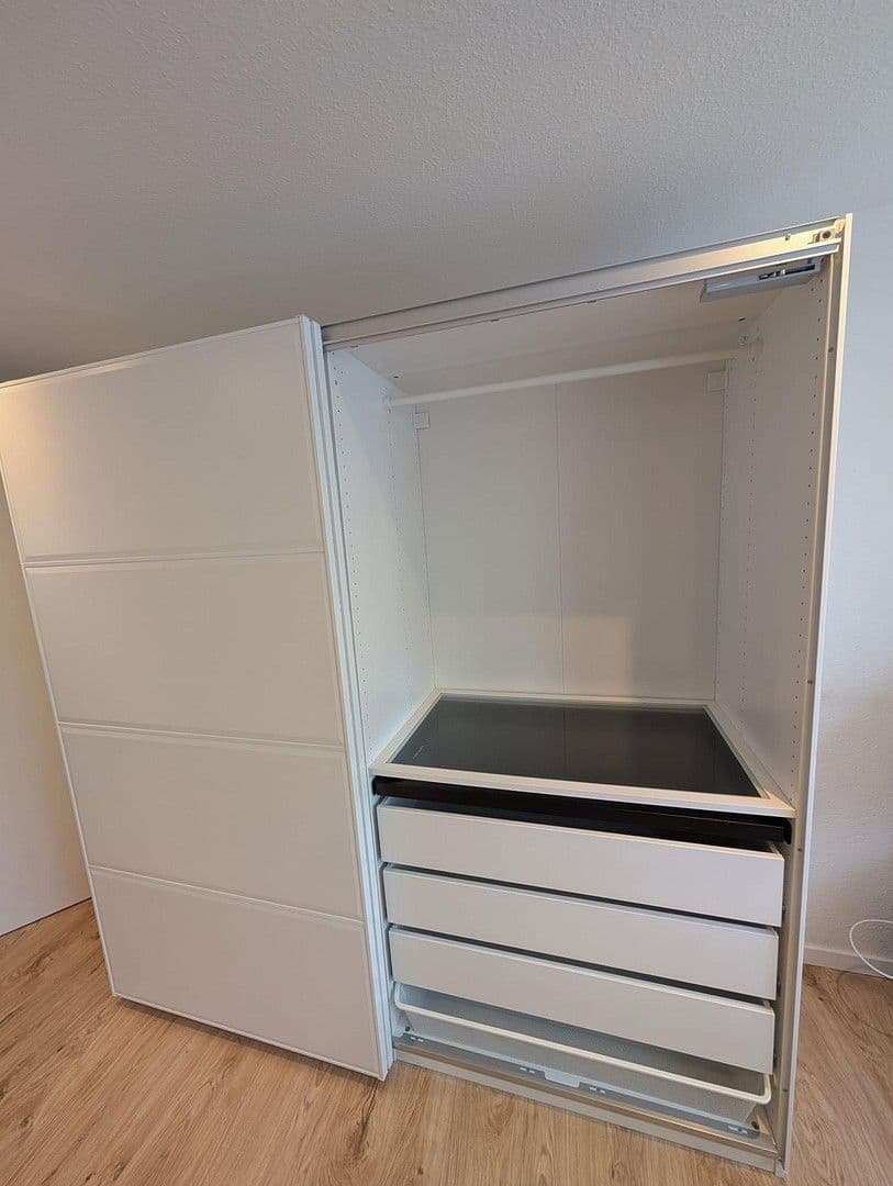 Pronájem bytu 3+1 74 m², Böblingen, Bádensko-Württembersko Pronájem bytu 3+1 74 m², Böblingen, Bádensko-Württembersko