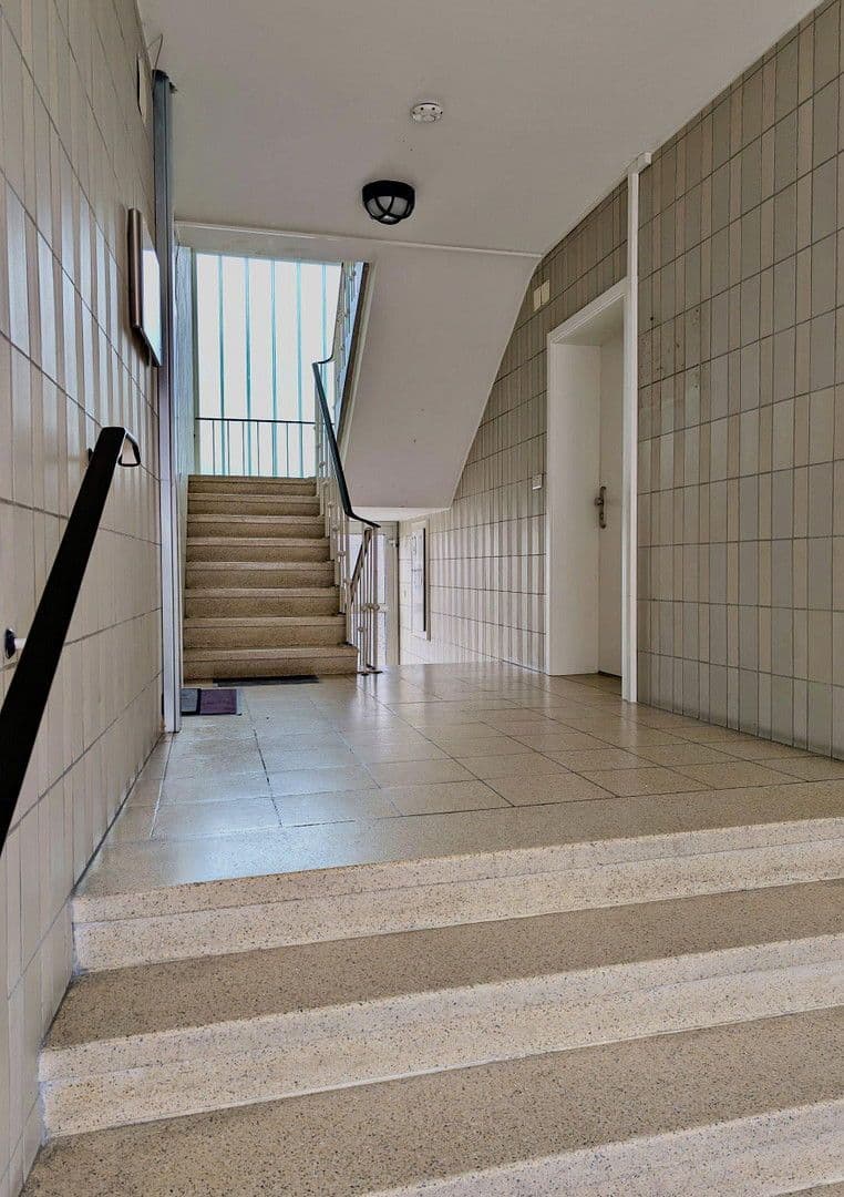 Pronájem bytu 2+1 61 m², Westliche Ringstraße 15, Frankenthal, Porýní-Falc Pronájem bytu 2+1 61 m², Westliche Ringstraße 15, Frankenthal, Porýní-Falc