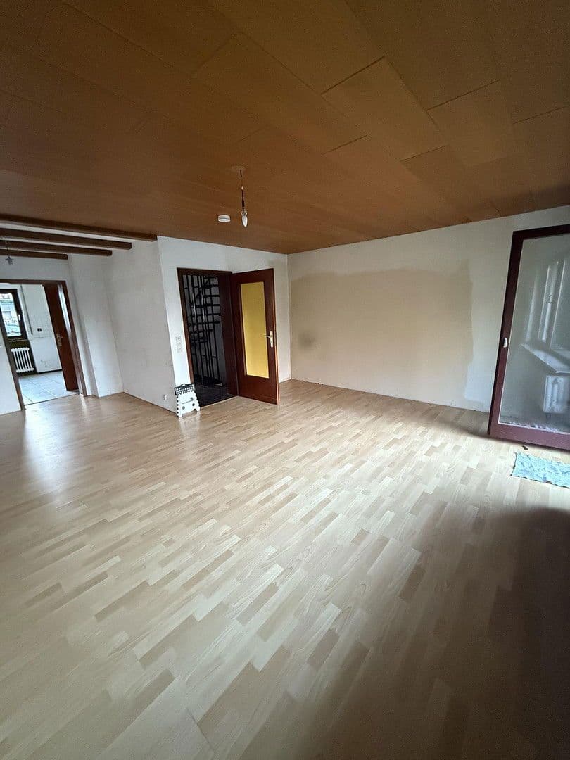 Prodej domu 122 m², pozemek 302 m², Welzheim, Bádensko-Württembersko Prodej domu 122 m², pozemek 302 m², Welzheim, Bádensko-Württembersko