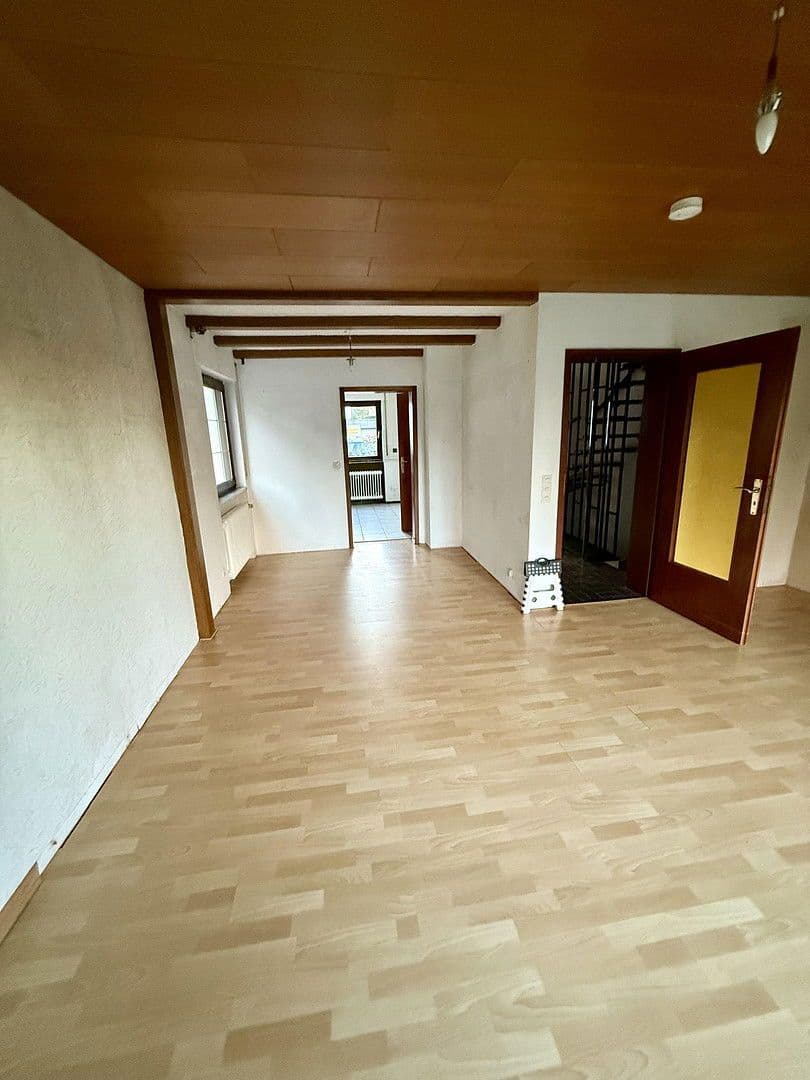 Prodej domu 122 m², pozemek 302 m², Welzheim, Bádensko-Württembersko Prodej domu 122 m², pozemek 302 m², Welzheim, Bádensko-Württembersko