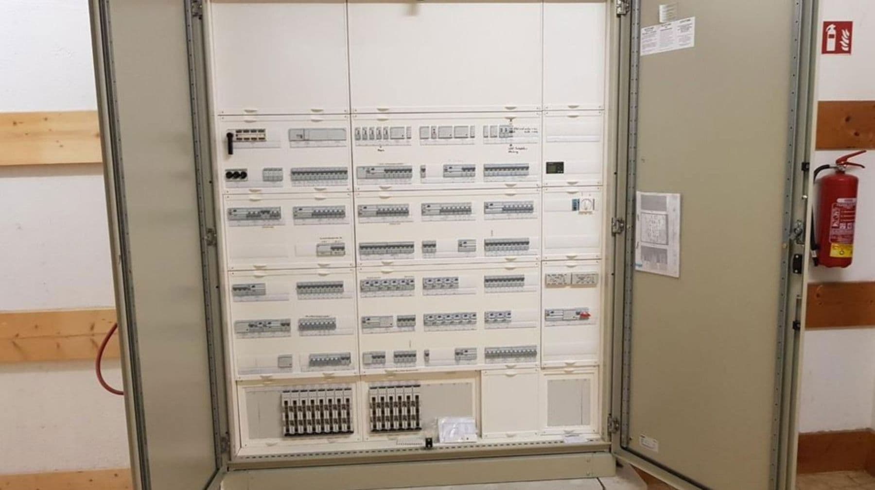 Prodej nebytového prostoru 6.350 m², Am Westbahnhof 3, Tostedt, Dolní Sasko Prodej nebytového prostoru 6.350 m², Am Westbahnhof 3, Tostedt, Dolní Sasko