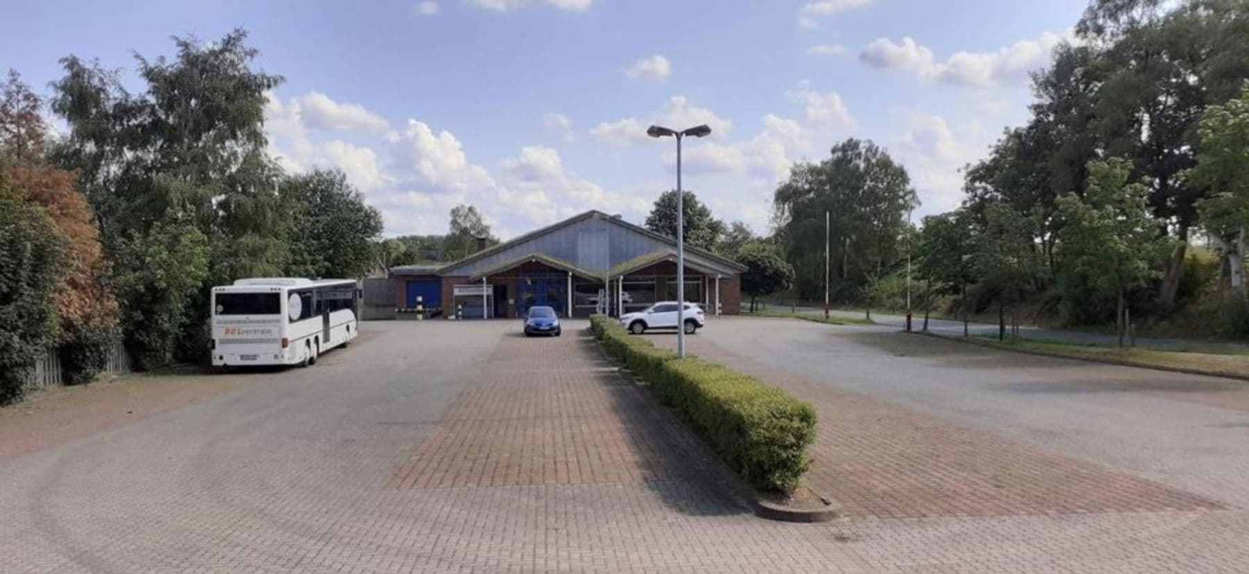 Prodej nebytového prostoru 6.350 m², Am Westbahnhof 3, Tostedt, Dolní Sasko Prodej nebytového prostoru 6.350 m², Am Westbahnhof 3, Tostedt, Dolní Sasko