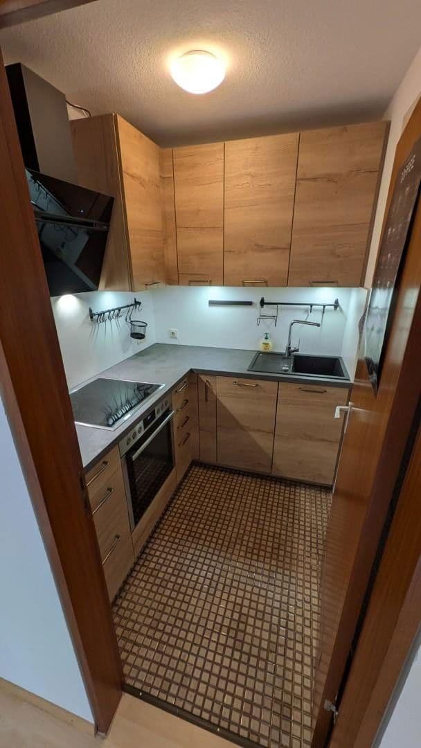 Pronájem bytu 1+1 31 m², Paul-Löffler-Weg 5, Tübingen, Bádensko-Württembersko Pronájem bytu 1+1 31 m², Paul-Löffler-Weg 5, Tübingen, Bádensko-Württembersko