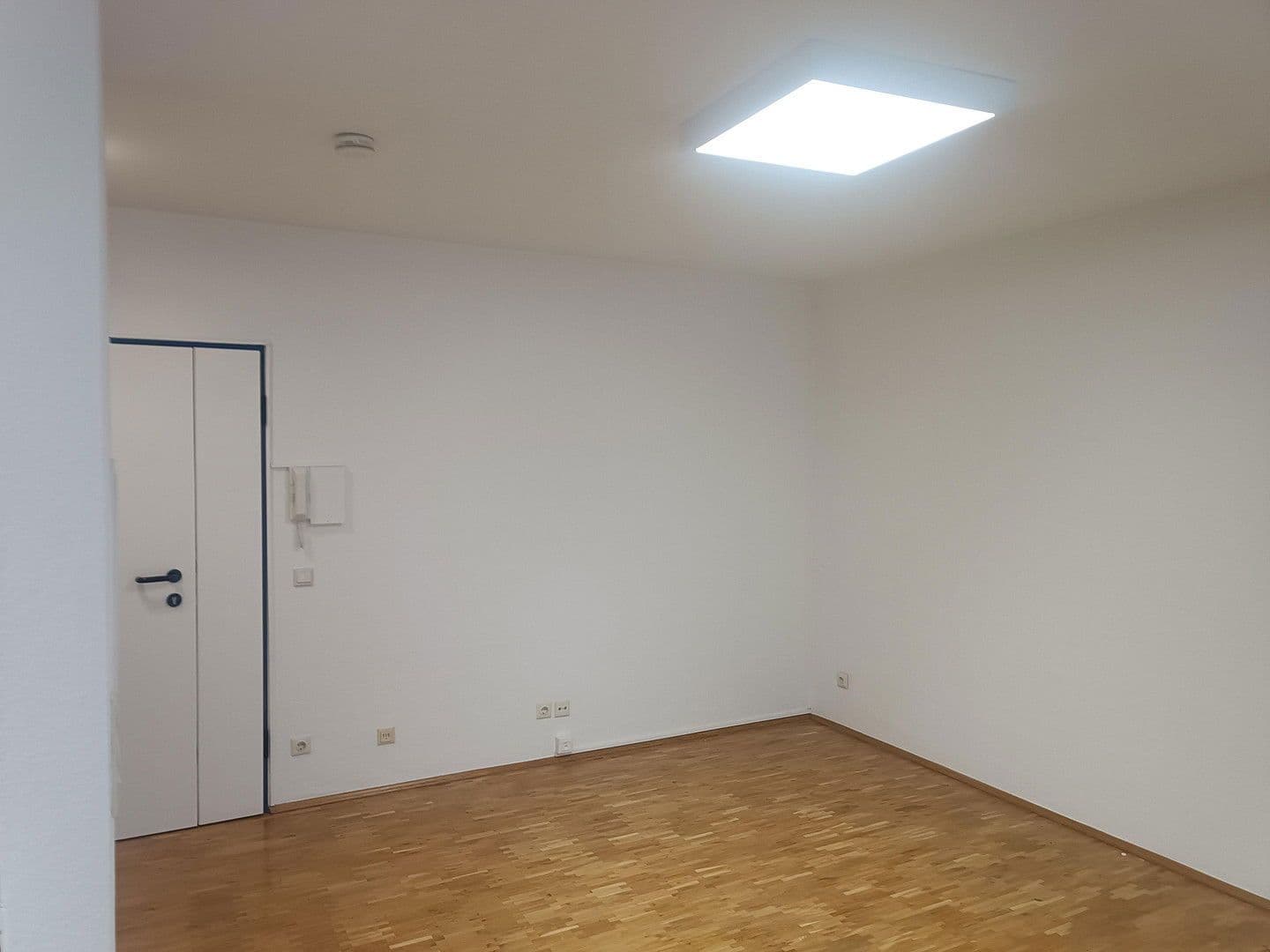 Pronájem bytu 1+1 38 m², Kempener Straße 33, Krefeld, Severní Porýní-Vestfálsko Pronájem bytu 1+1 38 m², Kempener Straße 33, Krefeld, Severní Porýní-Vestfálsko