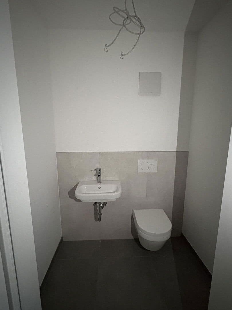 Pronájem bytu 2+1 75 m², Eschringerstraße, Saarbrücken, Země Sársko Pronájem bytu 2+1 75 m², Eschringerstraße, Saarbrücken, Země Sársko