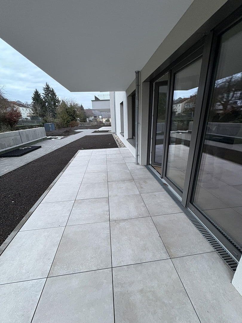 Pronájem bytu 2+1 75 m², Eschringerstraße, Saarbrücken, Země Sársko Pronájem bytu 2+1 75 m², Eschringerstraße, Saarbrücken, Země Sársko