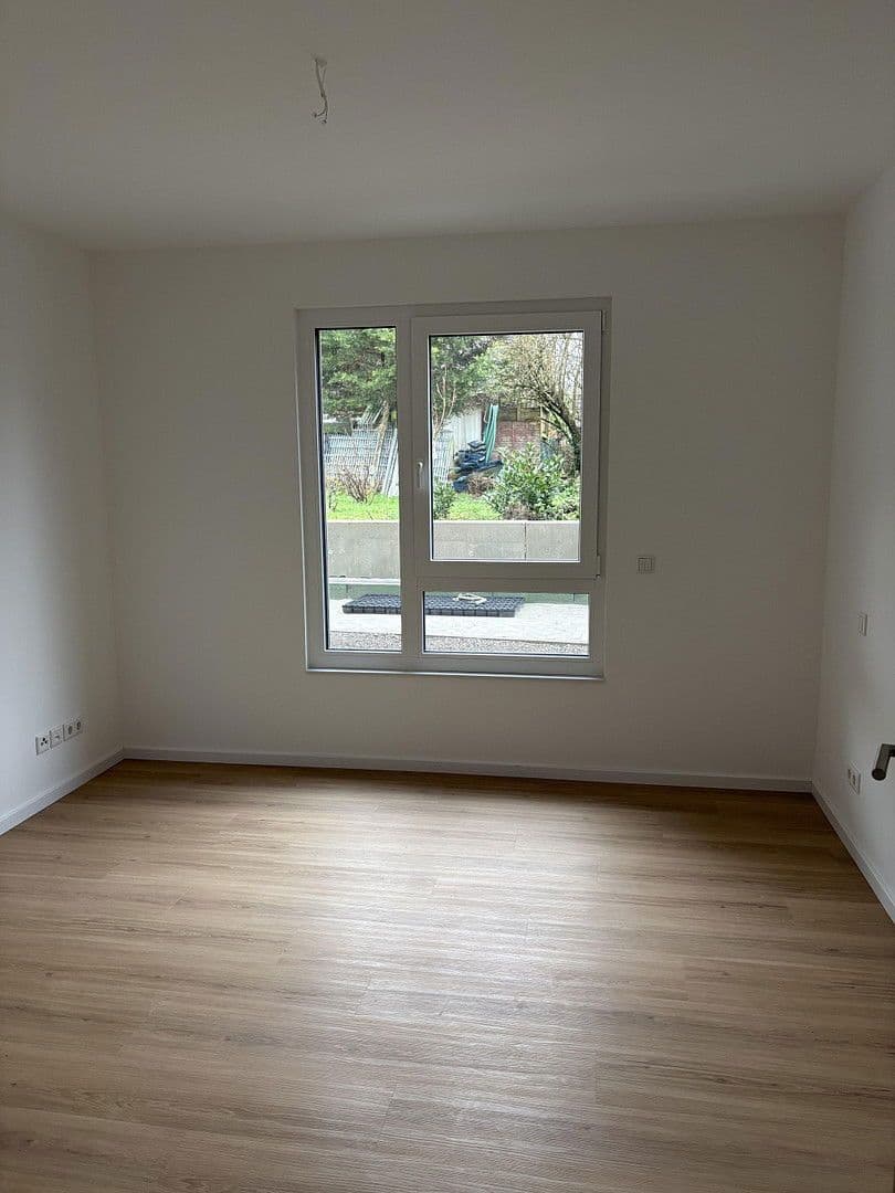 Pronájem bytu 2+1 75 m², Eschringerstraße, Saarbrücken, Země Sársko Pronájem bytu 2+1 75 m², Eschringerstraße, Saarbrücken, Země Sársko