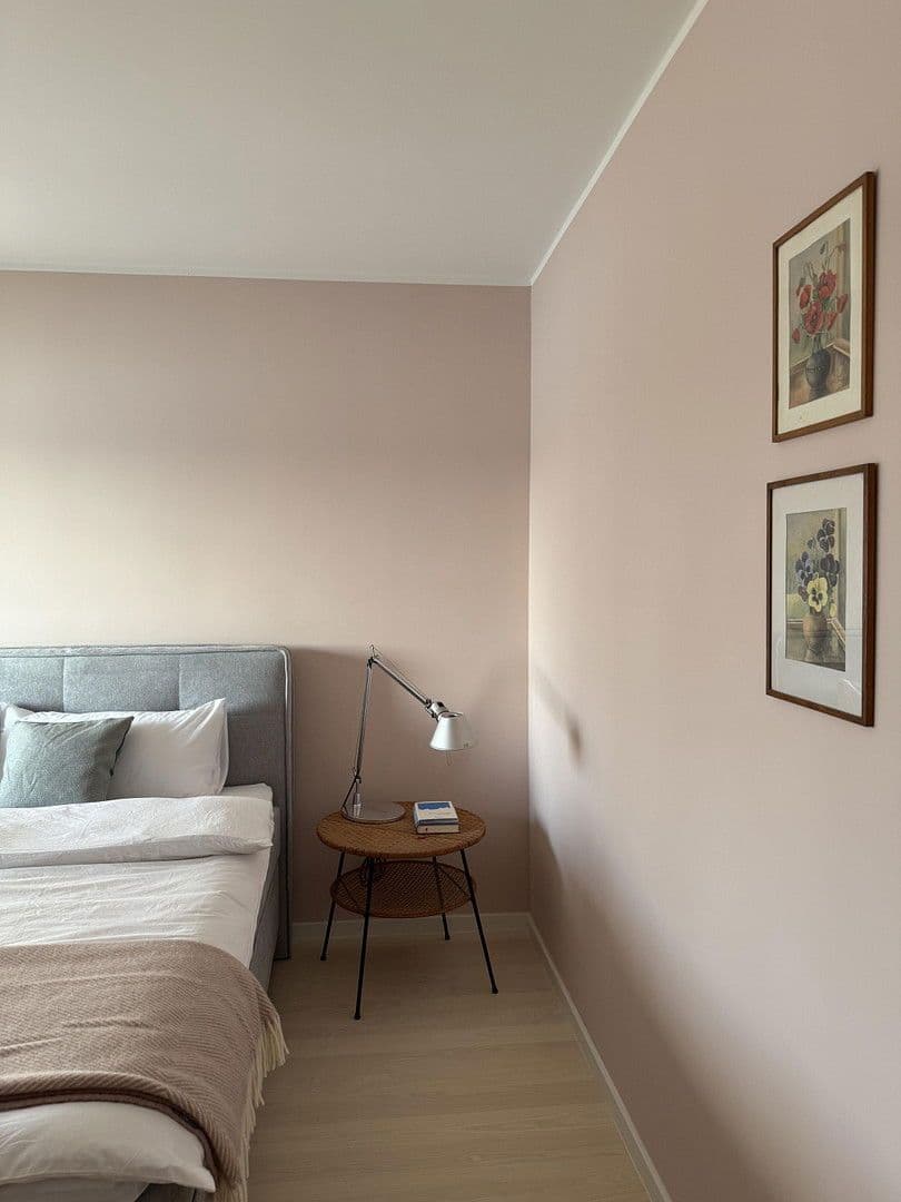 Pronájem bytu 3+1 70 m², Köln, Severní Porýní-Vestfálsko Pronájem bytu 3+1 70 m², Köln, Severní Porýní-Vestfálsko