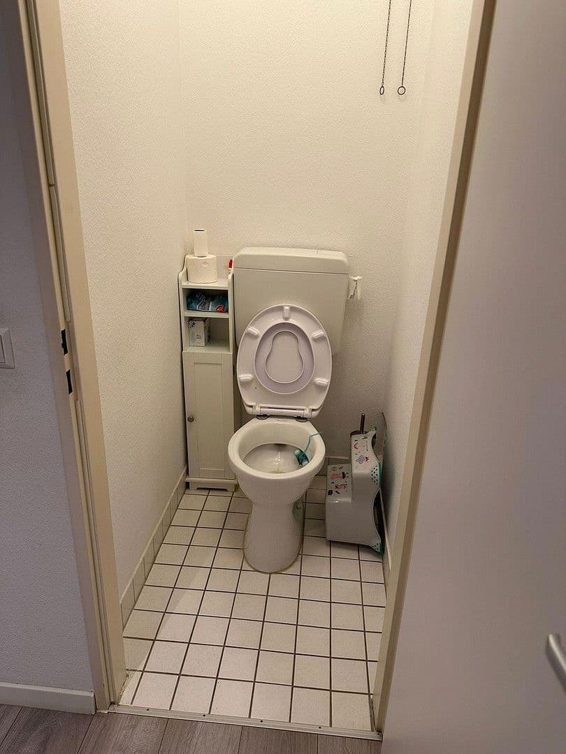 Pronájem bytu 4+1 84 m², Röttelnblick 1, Lörrach, Bádensko-Württembersko Pronájem bytu 4+1 84 m², Röttelnblick 1, Lörrach, Bádensko-Württembersko