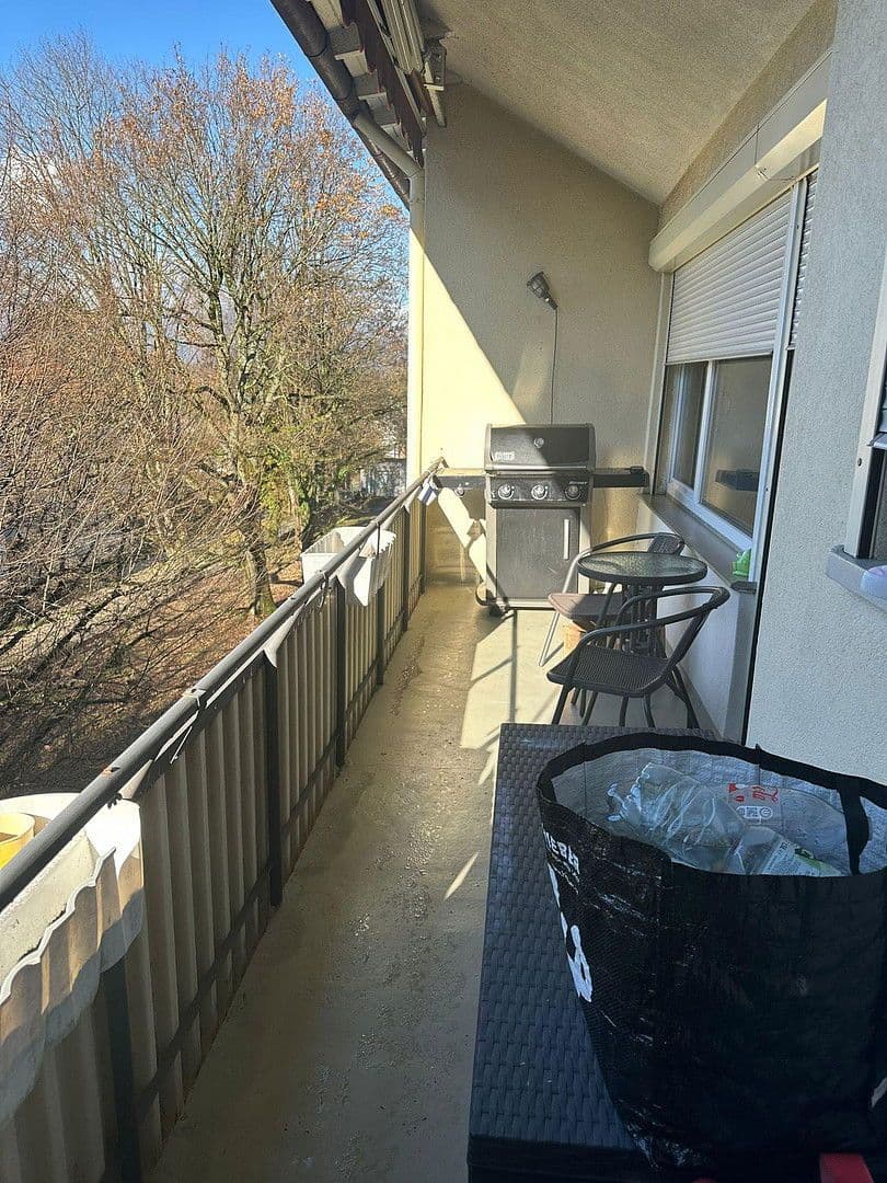 Pronájem bytu 4+1 84 m², Röttelnblick 1, Lörrach, Bádensko-Württembersko Pronájem bytu 4+1 84 m², Röttelnblick 1, Lörrach, Bádensko-Württembersko