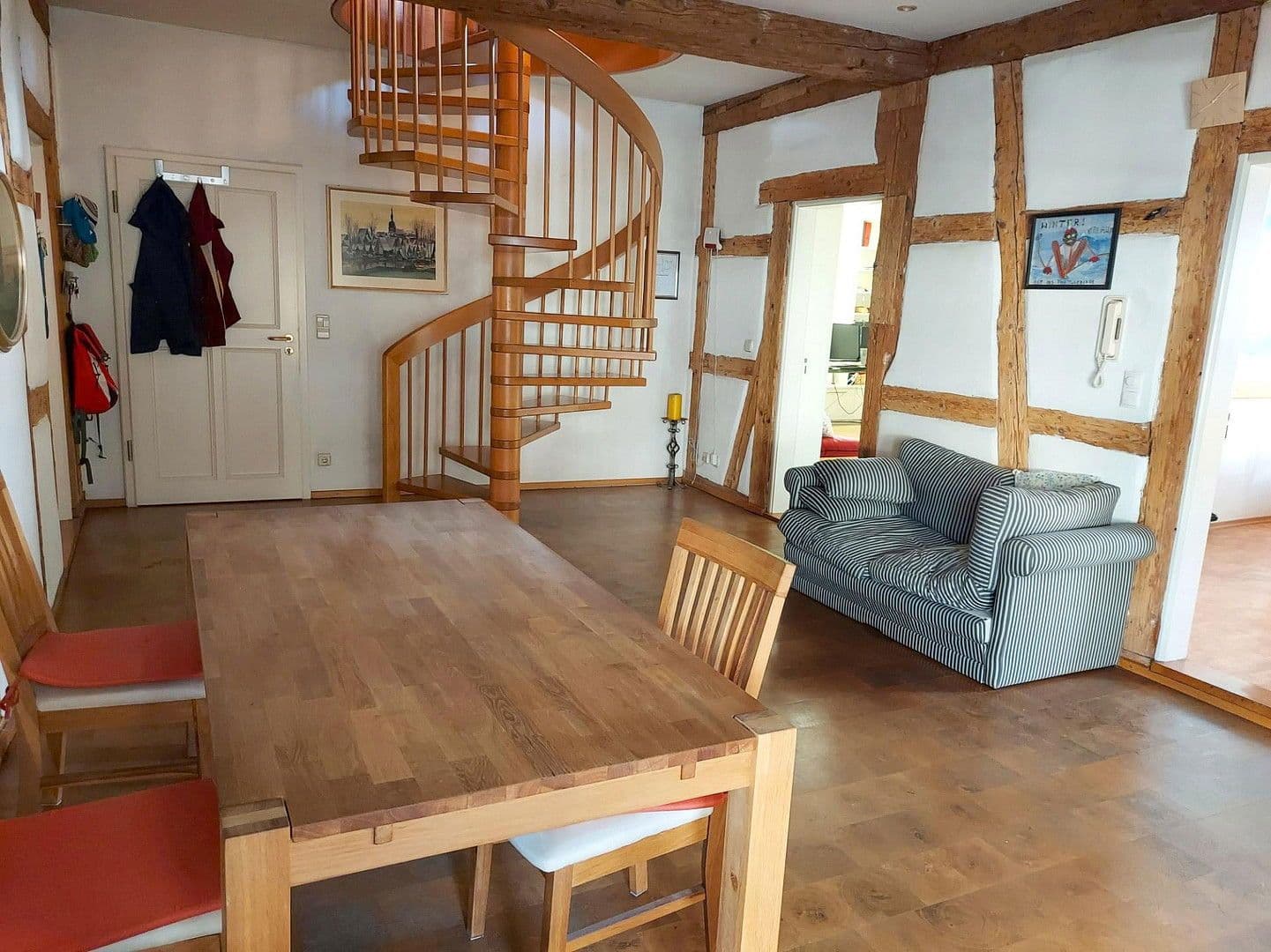 Prodej bytu 6+1 190 m², Nördlingen, Bavorsko Prodej bytu 6+1 190 m², Nördlingen, Bavorsko