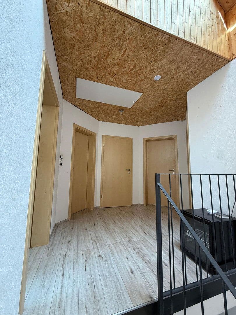 Prodej domu 159 m², pozemek 654 m², Mering, Bavorsko Prodej domu 159 m², pozemek 654 m², Mering, Bavorsko