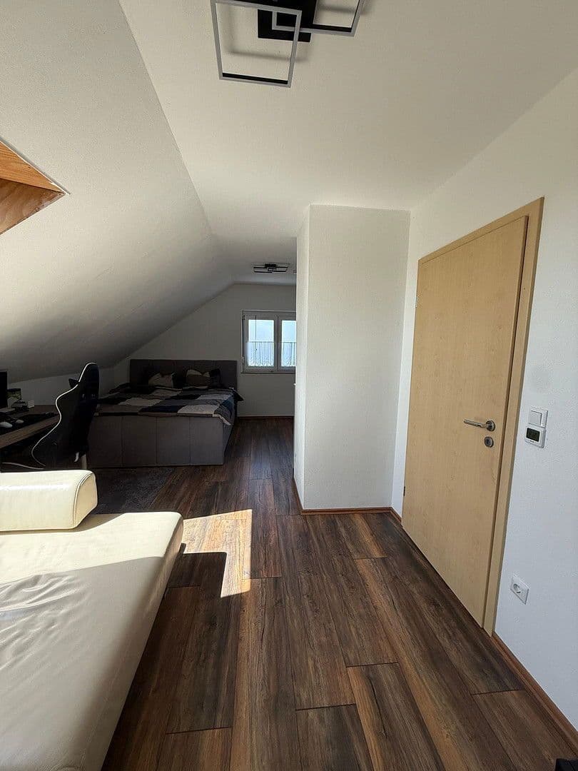 Prodej domu 159 m², pozemek 654 m², Mering, Bavorsko Prodej domu 159 m², pozemek 654 m², Mering, Bavorsko