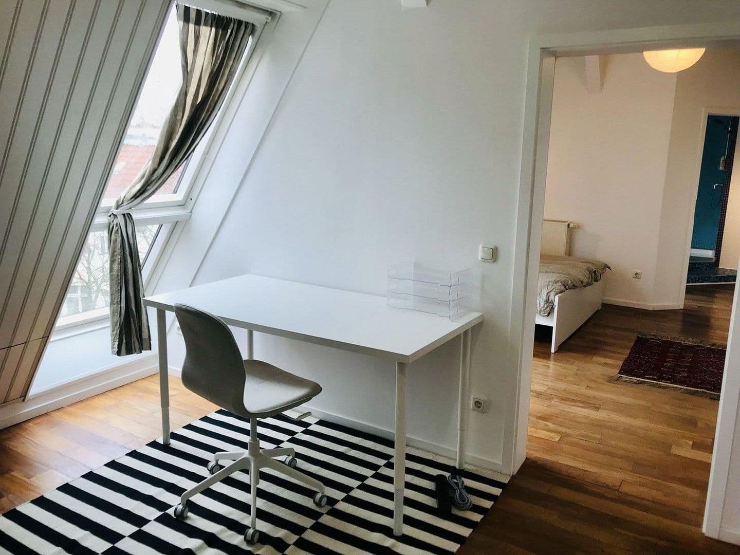 Prodej bytu 4+kk 112 m², Berlin, Berlín Prodej bytu 4+kk 112 m², Berlin, Berlín