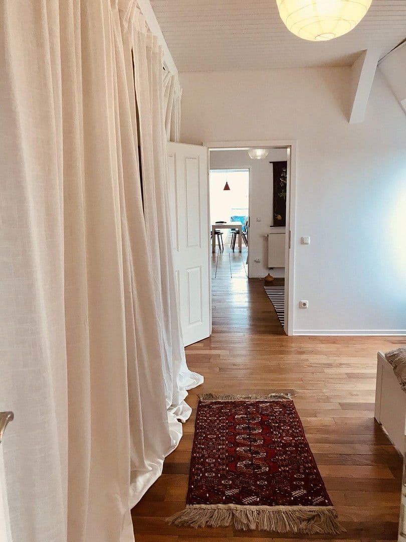 Prodej bytu 4+kk 112 m², Berlin, Berlín Prodej bytu 4+kk 112 m², Berlin, Berlín