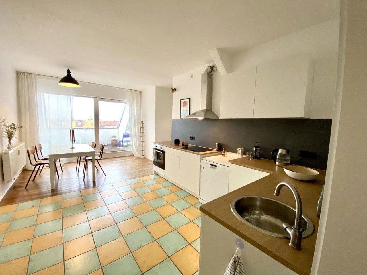 Prodej bytu 4+kk 112 m², Berlin, Berlín Prodej bytu 4+kk 112 m², Berlin, Berlín