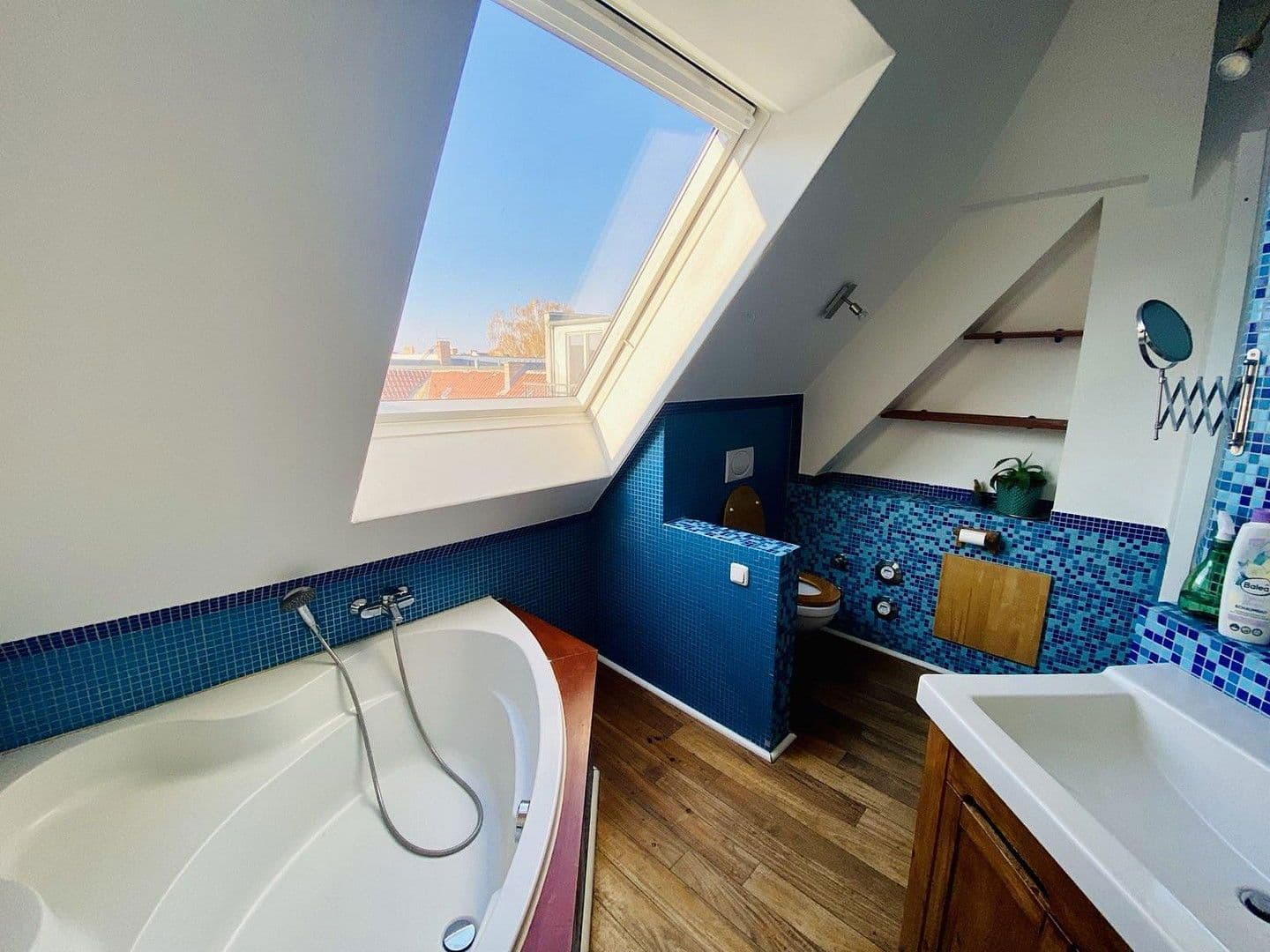 Prodej bytu 4+kk 112 m², Berlin, Berlín Prodej bytu 4+kk 112 m², Berlin, Berlín