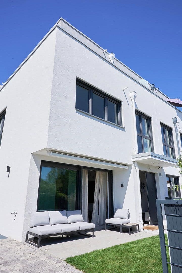 Prodej domu 159 m², pozemek 179 m², Offenbach am Main, Hessen Prodej domu 159 m², pozemek 179 m², Offenbach am Main, Hessen