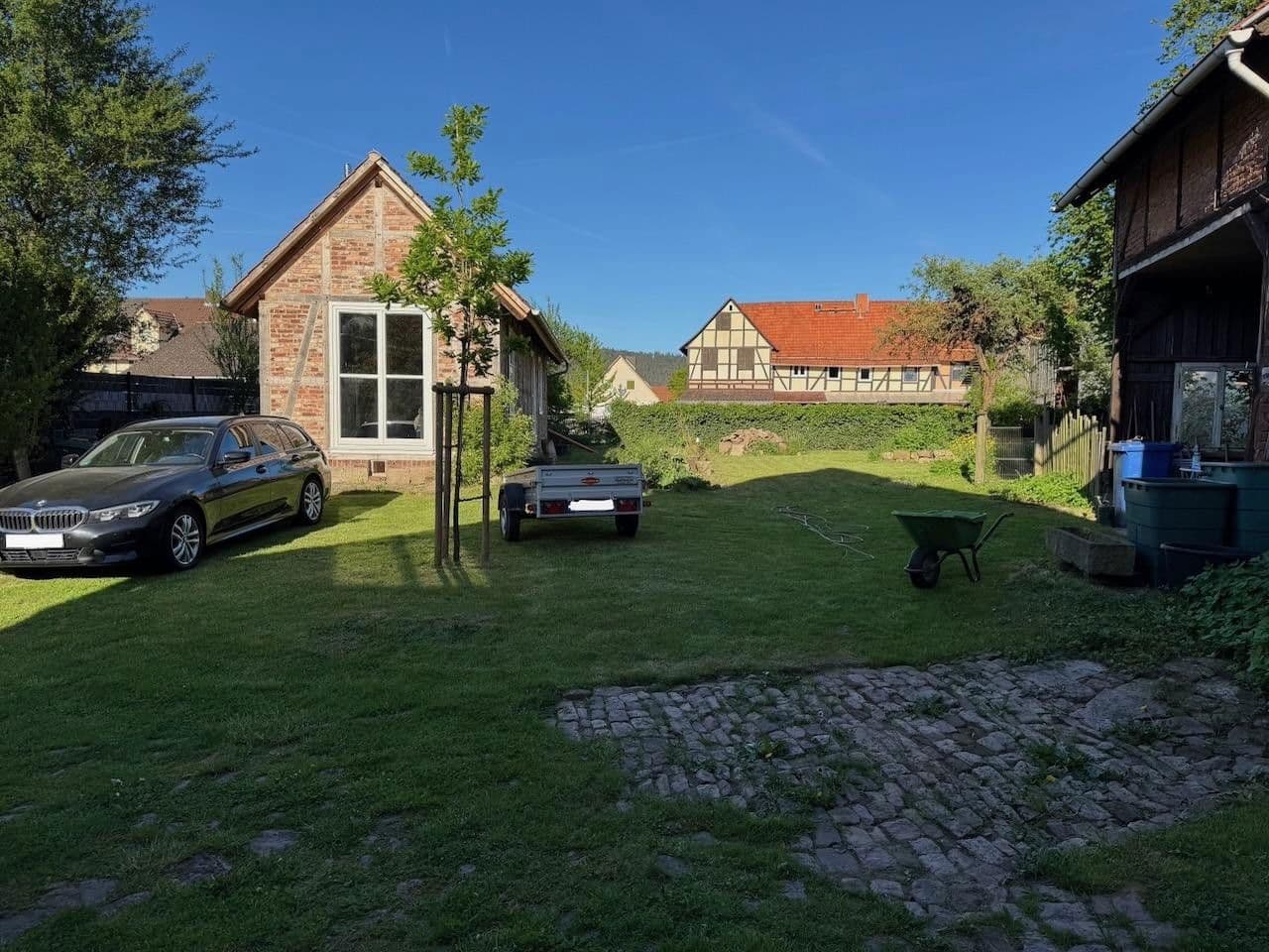 Prodej domu 240 m², pozemek 1.700 m², Flößerweg 20, Hann. Münden, Dolní Sasko Prodej domu 240 m², pozemek 1.700 m², Flößerweg 20, Hann. Münden, Dolní Sasko