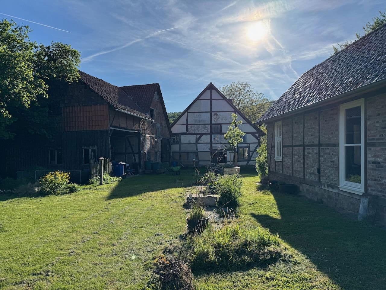 Prodej domu 240 m², pozemek 1.700 m², Flößerweg 20, Hann. Münden, Dolní Sasko Prodej domu 240 m², pozemek 1.700 m², Flößerweg 20, Hann. Münden, Dolní Sasko