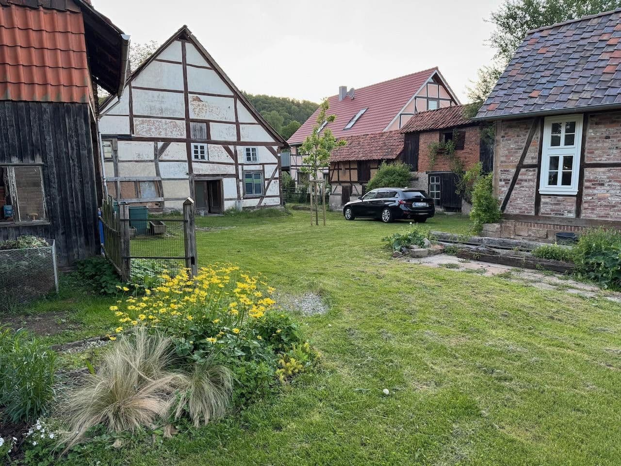 Prodej domu 240 m², pozemek 1.700 m², Flößerweg 20, Hann. Münden, Dolní Sasko Prodej domu 240 m², pozemek 1.700 m², Flößerweg 20, Hann. Münden, Dolní Sasko