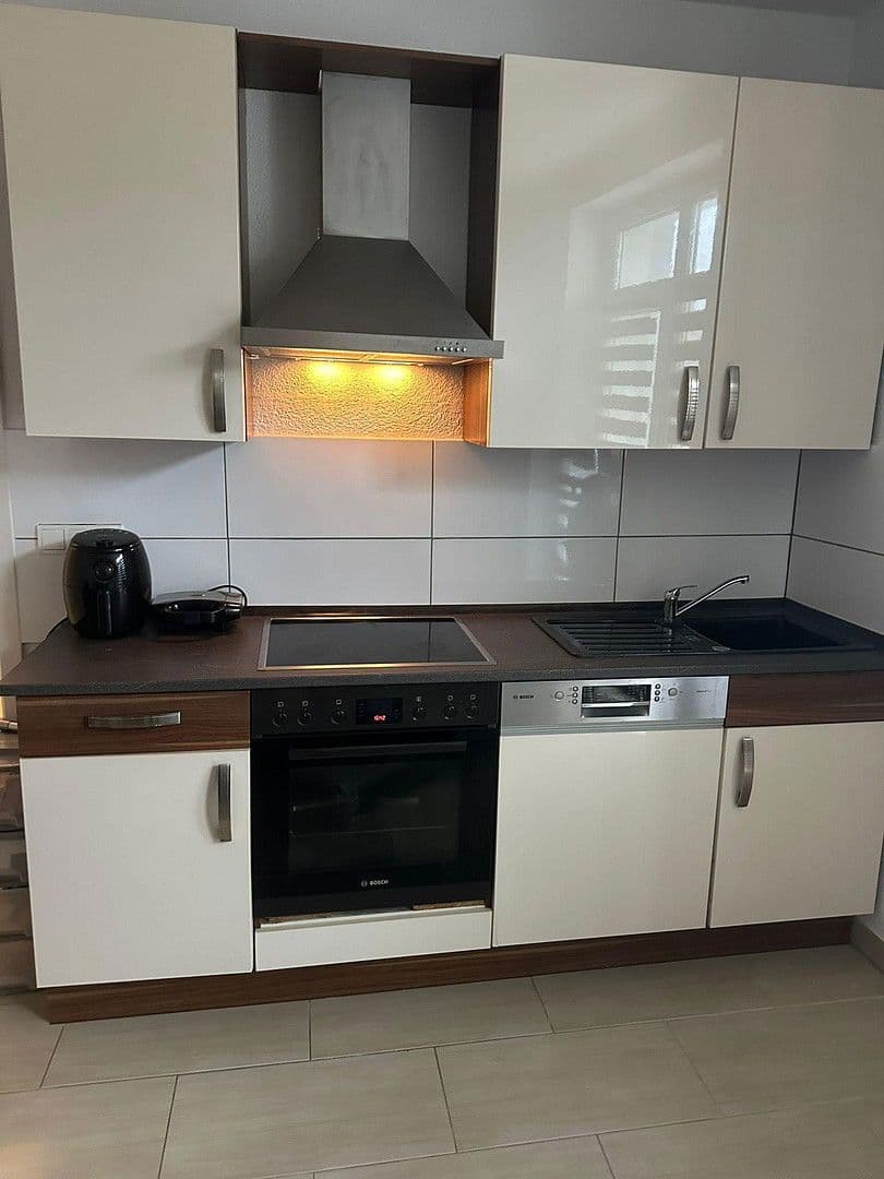 Pronájem bytu 2+1 70 m², Rosenweg 94, Schwerte, Severní Porýní-Vestfálsko Pronájem bytu 2+1 70 m², Rosenweg 94, Schwerte, Severní Porýní-Vestfálsko